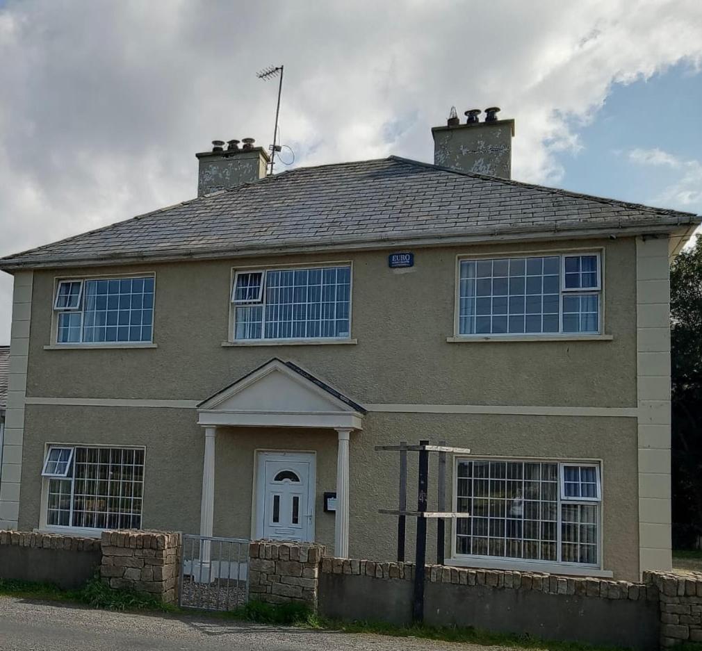 8 Croaghross House,